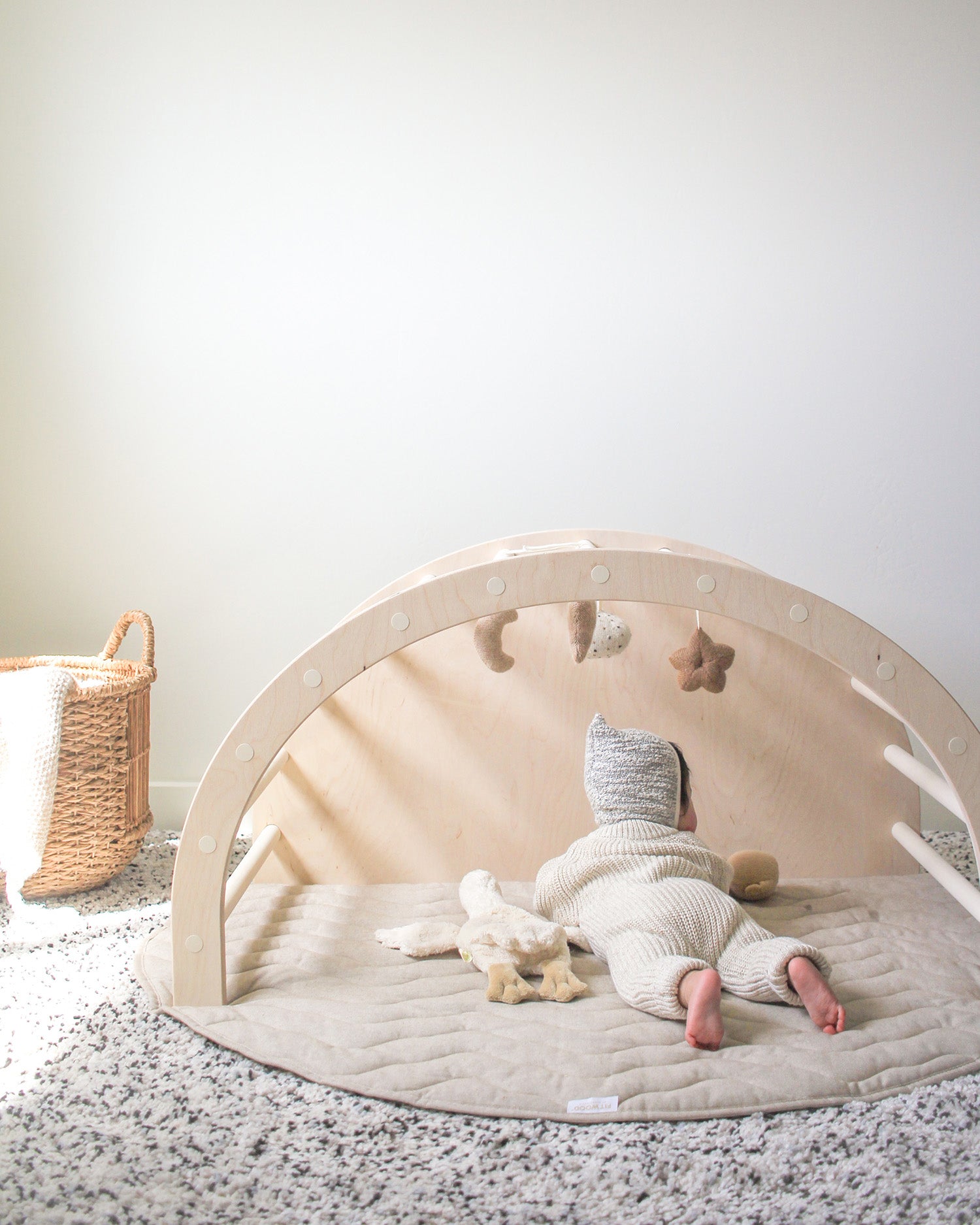 LUOTO climbing arch | birch