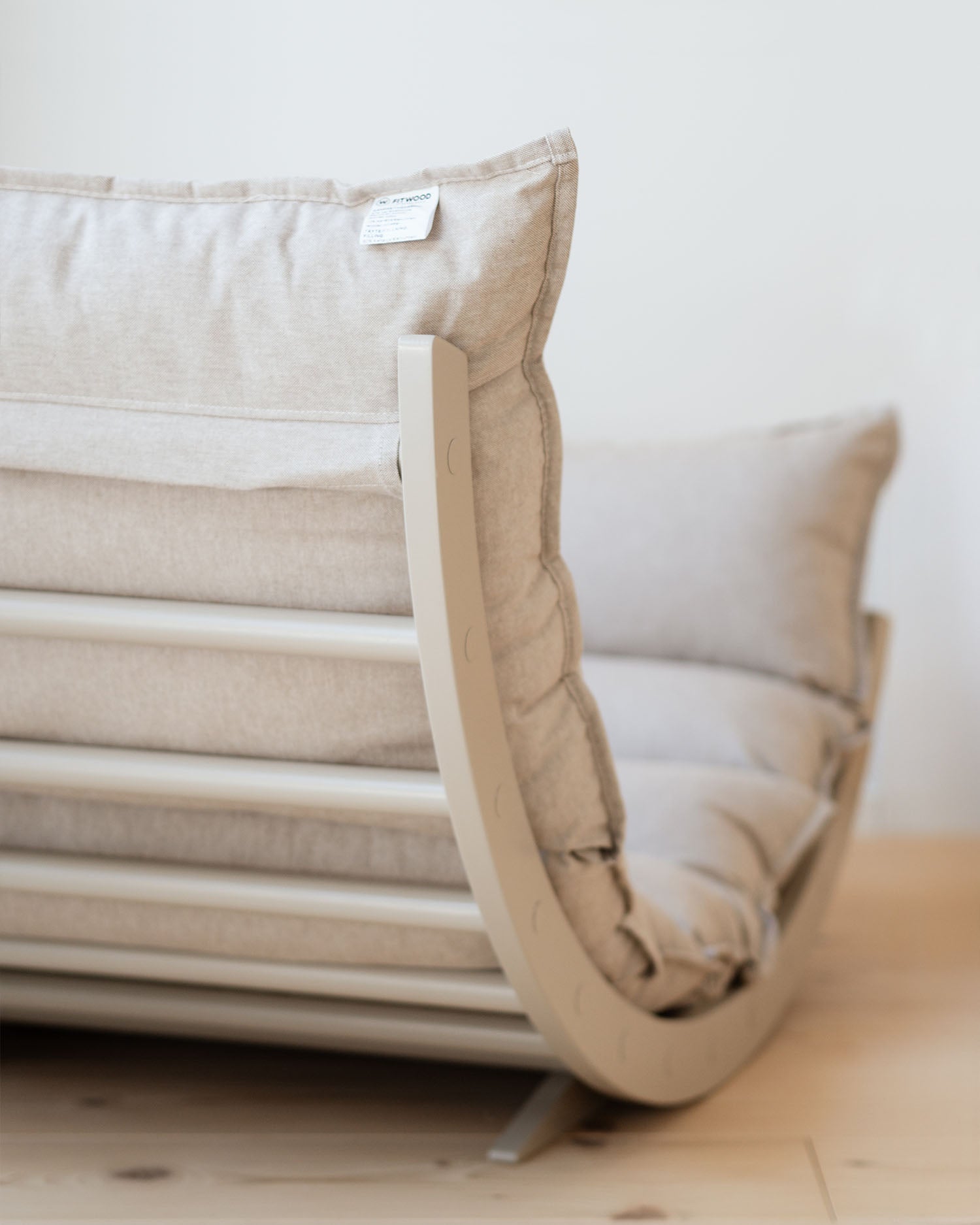 Cunei LAAKSO | beige