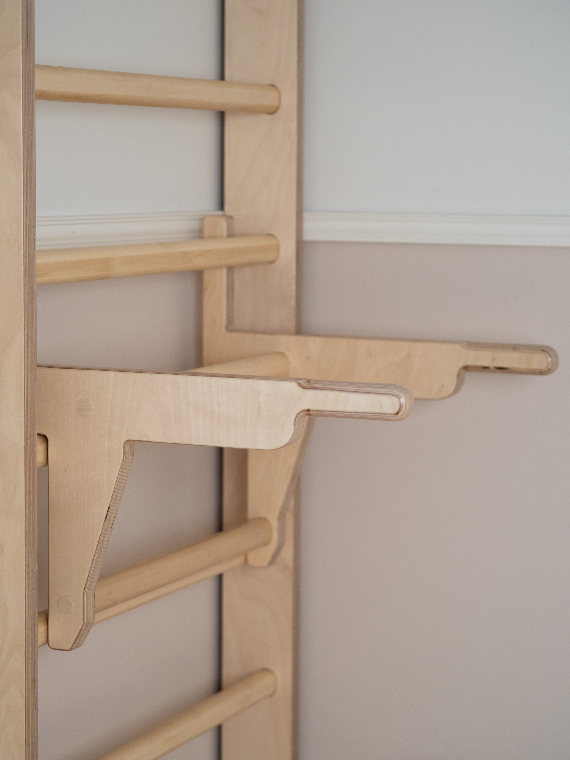 PAHKA dip station | black