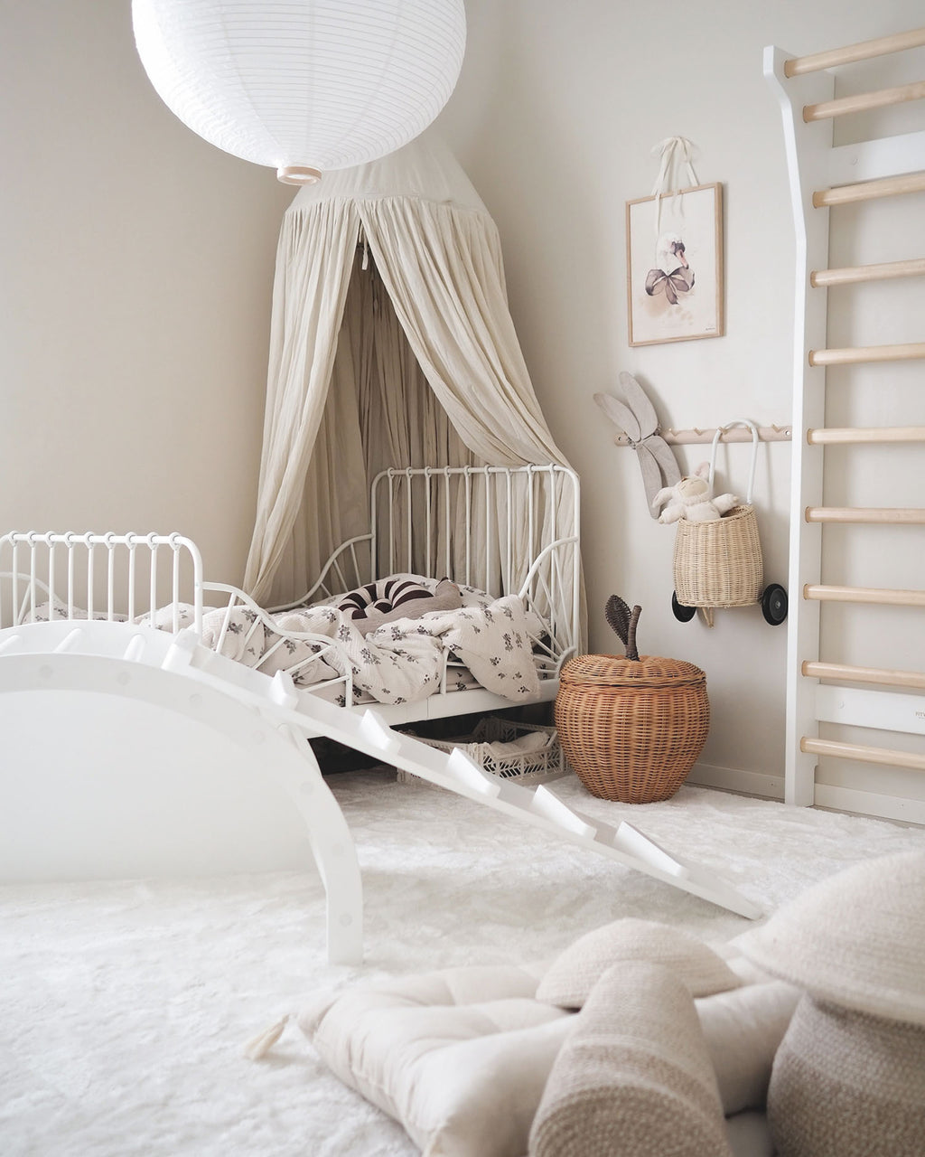 LUOTO climbing arch white FitWood